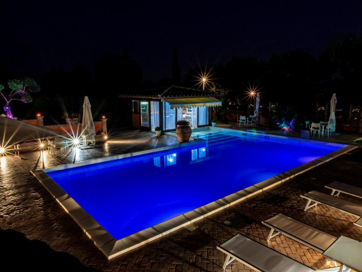 Le Rose Bed and Breakfast Νετούνο Εξωτερικό φωτογραφία