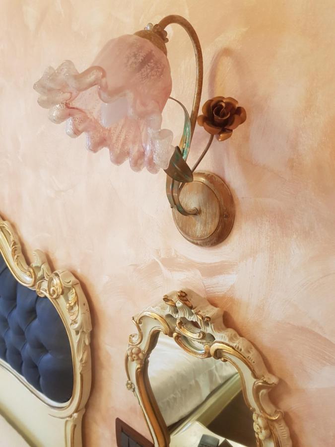 Le Rose Bed and Breakfast Νετούνο Εξωτερικό φωτογραφία